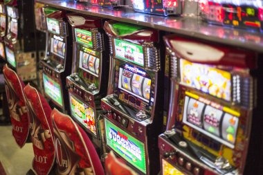 Sugar Rush slot game interface on mobile showing colorful candy symbols