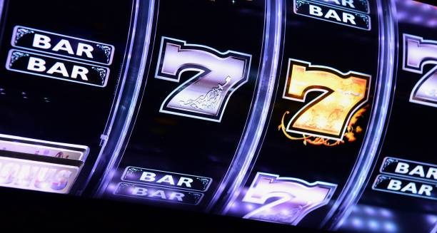 Mobile phone displaying Togel Online draw numbers and results on kakap slot platform